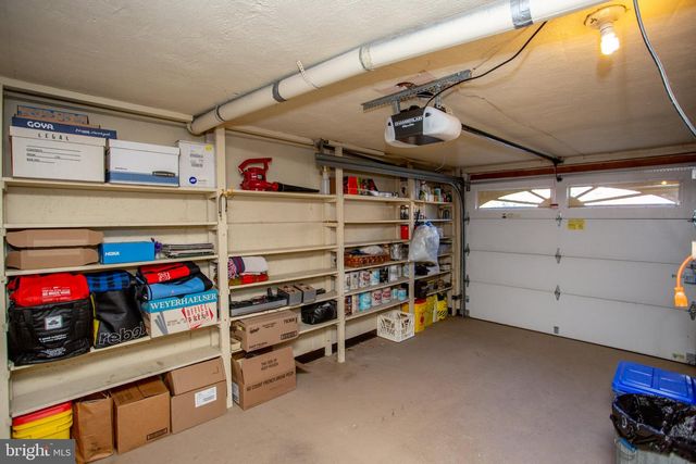 10213 KILBURN RD, Philadelphia, PA 19114