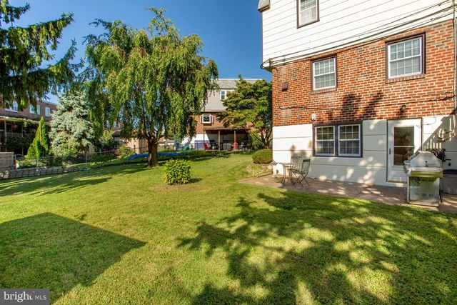 10213 KILBURN RD, Philadelphia, PA 19114