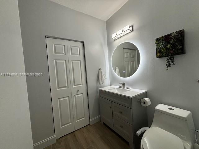 712 Tulip Cir, Weston, FL 33327