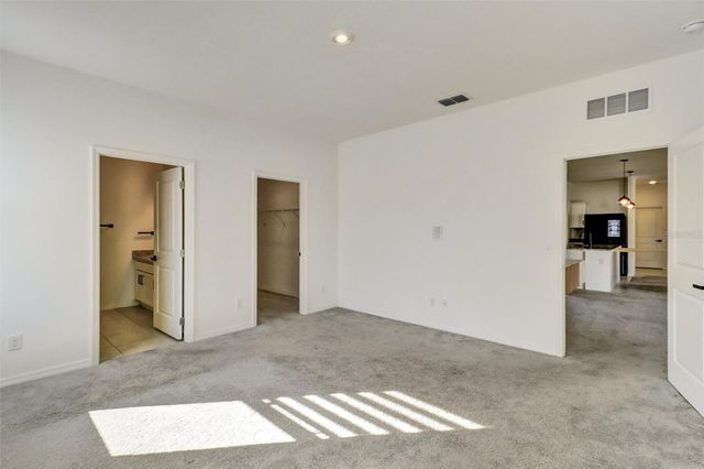 5860 BOVINE DRIVE, St Cloud, FL 34771