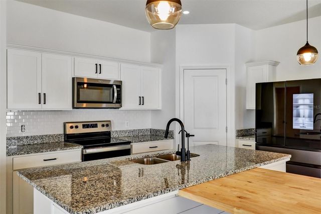 5860 BOVINE DRIVE, St Cloud, FL 34771