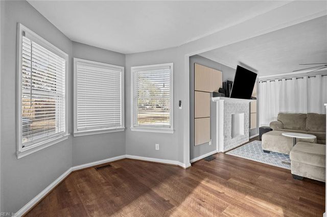 5916 Hattie ST, Virginia Beach, VA 23457