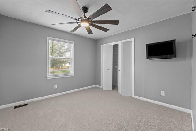 5916 Hattie ST, Virginia Beach, VA 23457