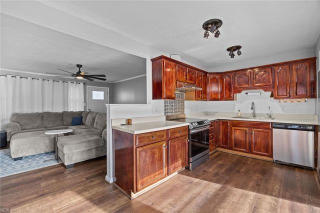 5916 Hattie ST, Virginia Beach, VA 23457