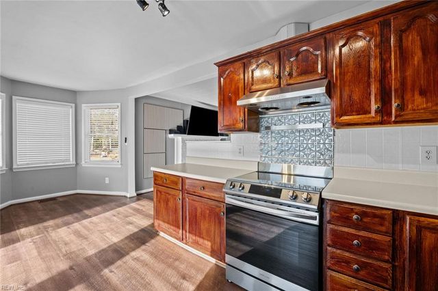 5916 Hattie ST, Virginia Beach, VA 23457