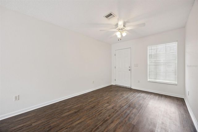 1105 N ROCKINGHAM AVENUE, Tavares, FL 32778