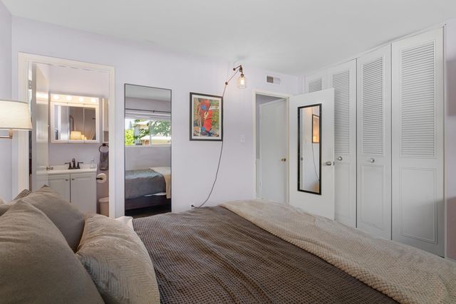 9116 Feather River Way, Sacramento, CA 95826