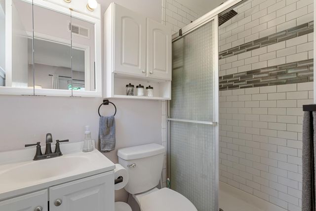 9116 Feather River Way, Sacramento, CA 95826