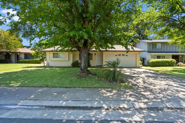 9116 Feather River Way, Sacramento, CA 95826