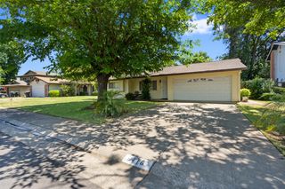 9116 Feather River Way, Sacramento, CA 95826