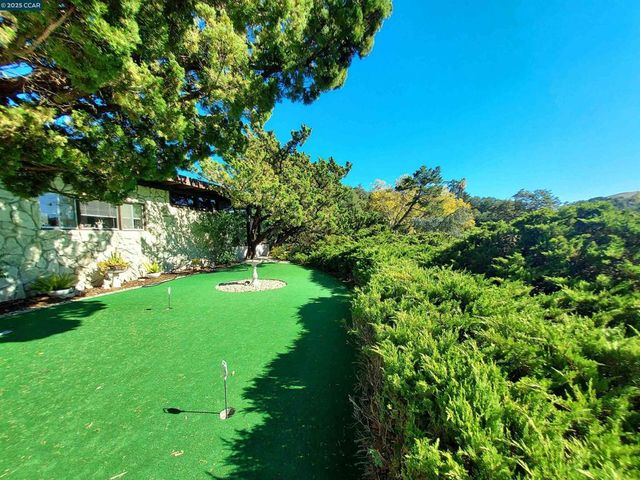 4900 John Muir Rd, Martinez, CA 94553