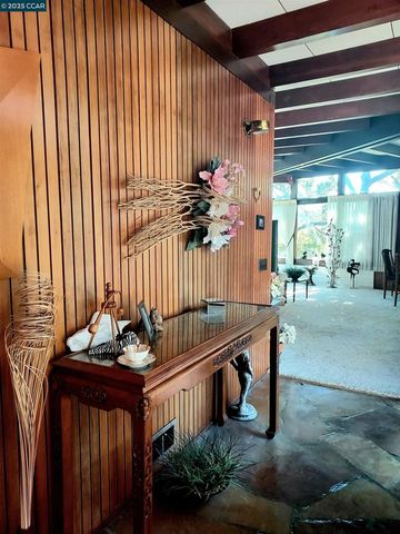 4900 John Muir Rd, Martinez, CA 94553