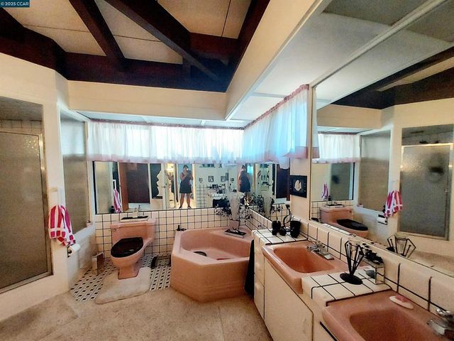 4900 John Muir Rd, Martinez, CA 94553