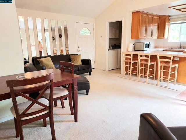 4900 John Muir Rd, Martinez, CA 94553