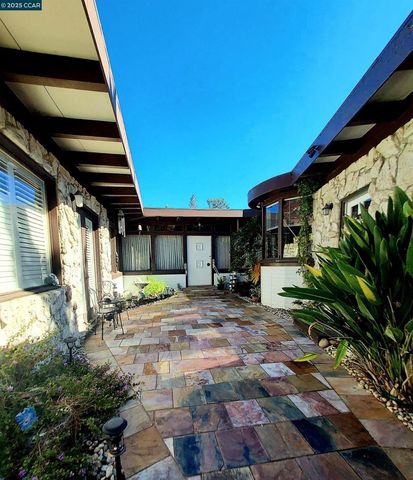 4900 John Muir Rd, Martinez, CA 94553