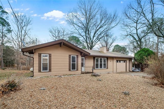 3 Garrison Lane, Bella Vista, AR 72714