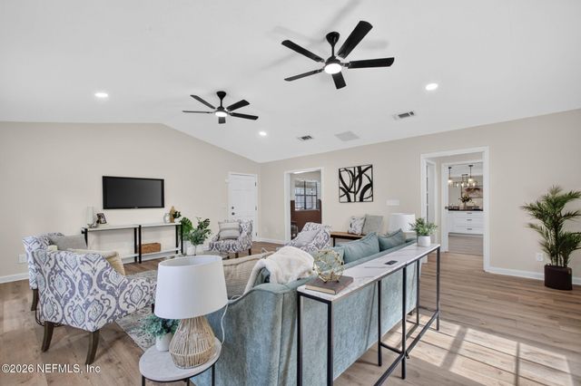 1923 BIGGERS Road, Jacksonville, FL 32216