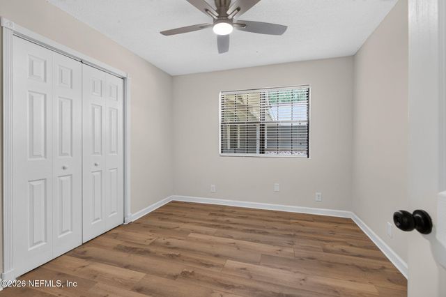 1923 BIGGERS Road, Jacksonville, FL 32216