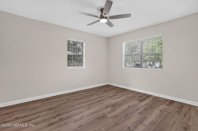 1923 BIGGERS Road, Jacksonville, FL 32216