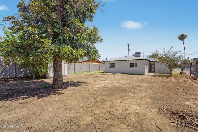 636 W Rio Salado Parkway, Mesa, AZ 85201