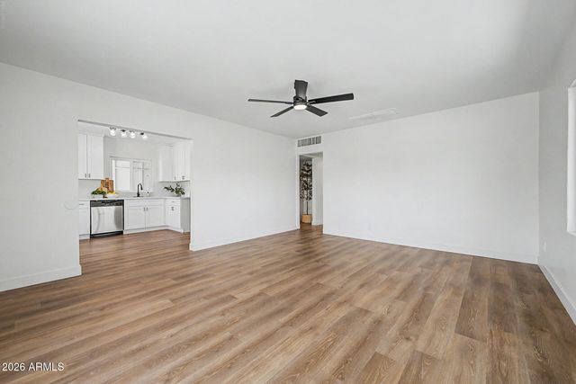 636 W Rio Salado Parkway, Mesa, AZ 85201