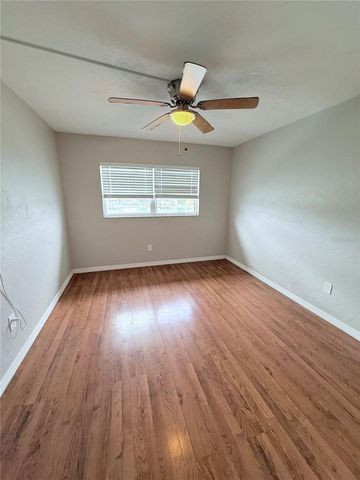 11705 3RD STREET E 8, Treasure Island, FL 33706