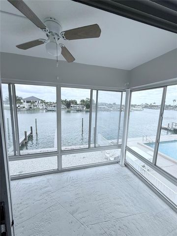 11705 3RD STREET E 8, Treasure Island, FL 33706