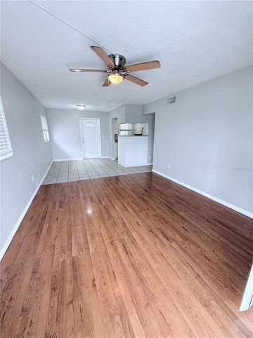 11705 3RD STREET E 8, Treasure Island, FL 33706