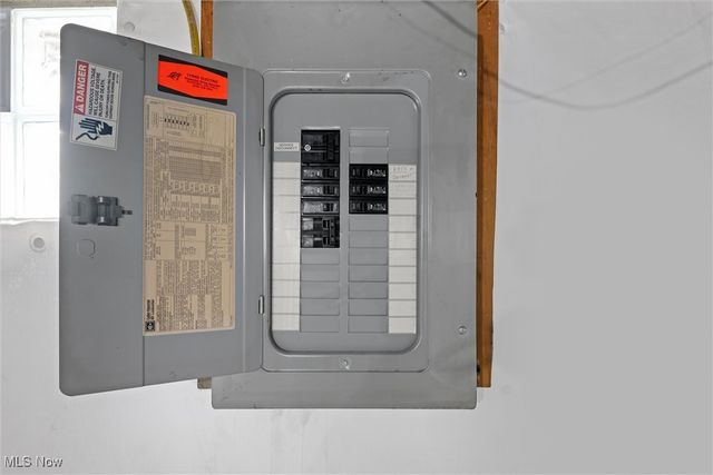 31 Rockdale Avenue, Boardman, OH 44512