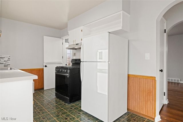 31 Rockdale Avenue, Boardman, OH 44512