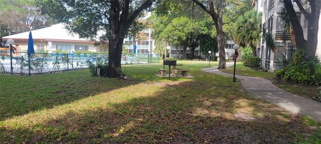 2601 NW 48TH TERRACE 147, Lauderdale Lakes, FL 33313