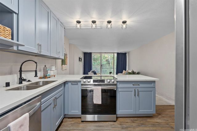 95-2039 Waikalani Place C202, Mililani, HI 96789