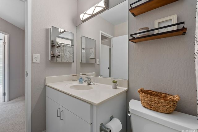 95-2039 Waikalani Place C202, Mililani, HI 96789