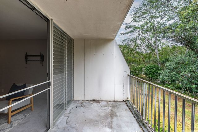 95-2039 Waikalani Place C202, Mililani, HI 96789