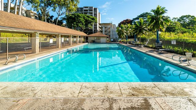 95-2039 Waikalani Place C202, Mililani, HI 96789