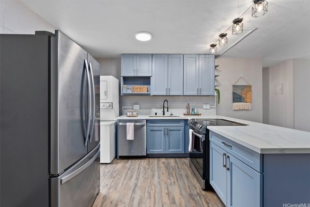 95-2039 Waikalani Place C202, Mililani, HI 96789