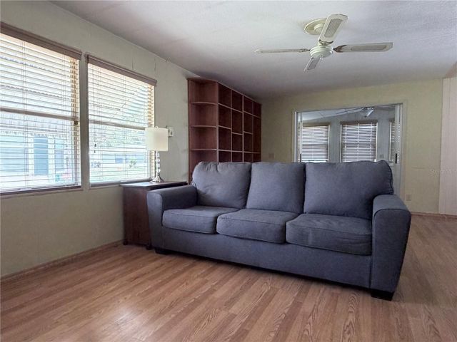 1610 REYNOLDS ROAD 11, Lakeland, FL 33801