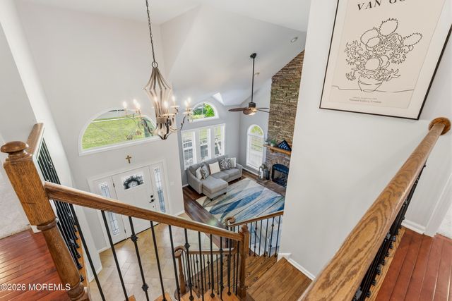 15 Russell Road, Freehold, NJ 07728
