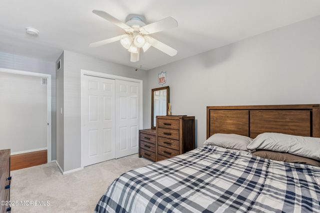 15 Russell Road, Freehold, NJ 07728