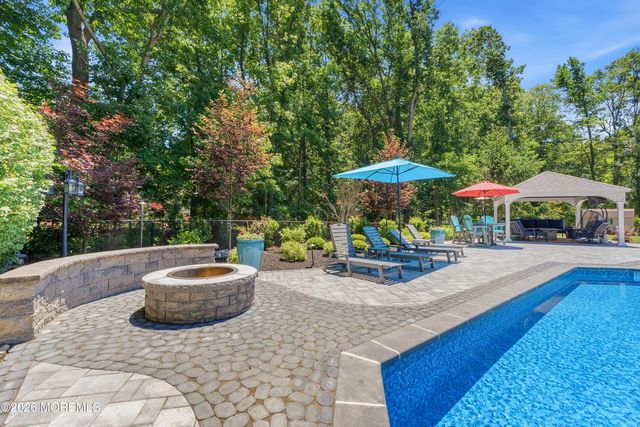 15 Russell Road, Freehold, NJ 07728