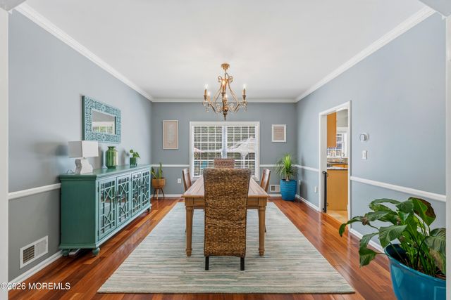 15 Russell Road, Freehold, NJ 07728