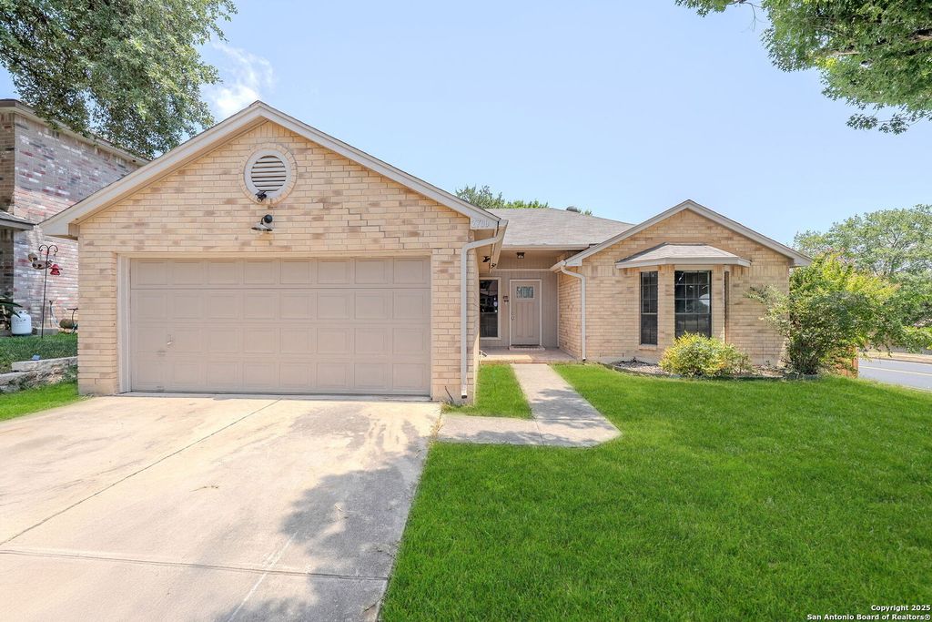 2700 Hillview, Schertz, TX 78154