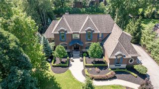 2707 Turtle Lake Drive, Bloomfield Hills, MI 48302