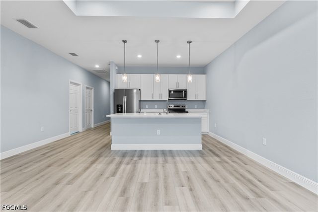 1601 E 7th ST, Lehigh Acres, FL 33972