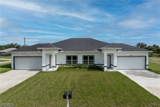 1601 E 7th ST, Lehigh Acres, FL 33972