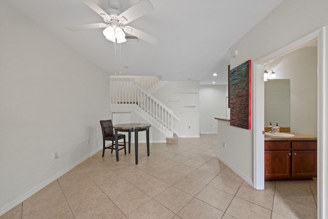 386 Lake Monterey Circle, Boynton Beach, FL 33426