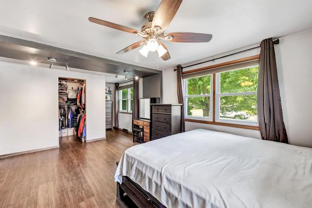 1863 LENWOOD AVENUE, Green Bay, WI 54303