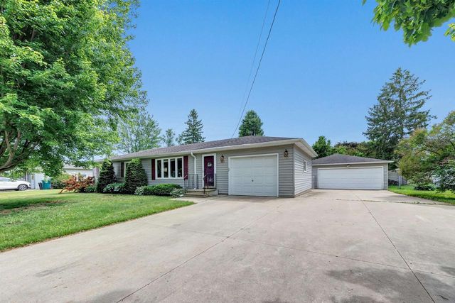 1863 LENWOOD AVENUE, Green Bay, WI 54303
