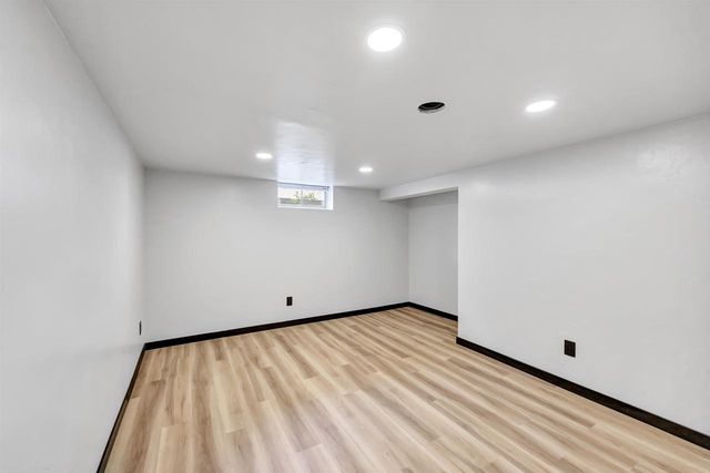 1863 LENWOOD AVENUE, Green Bay, WI 54303