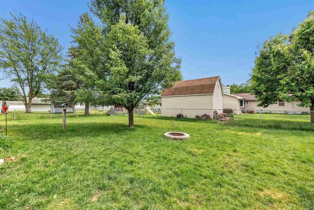 1863 LENWOOD AVENUE, Green Bay, WI 54303